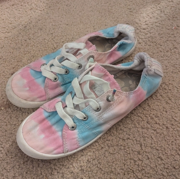 Roxy tie dye slip on shoes with laces size 4 Youth - Picture 1 of 10